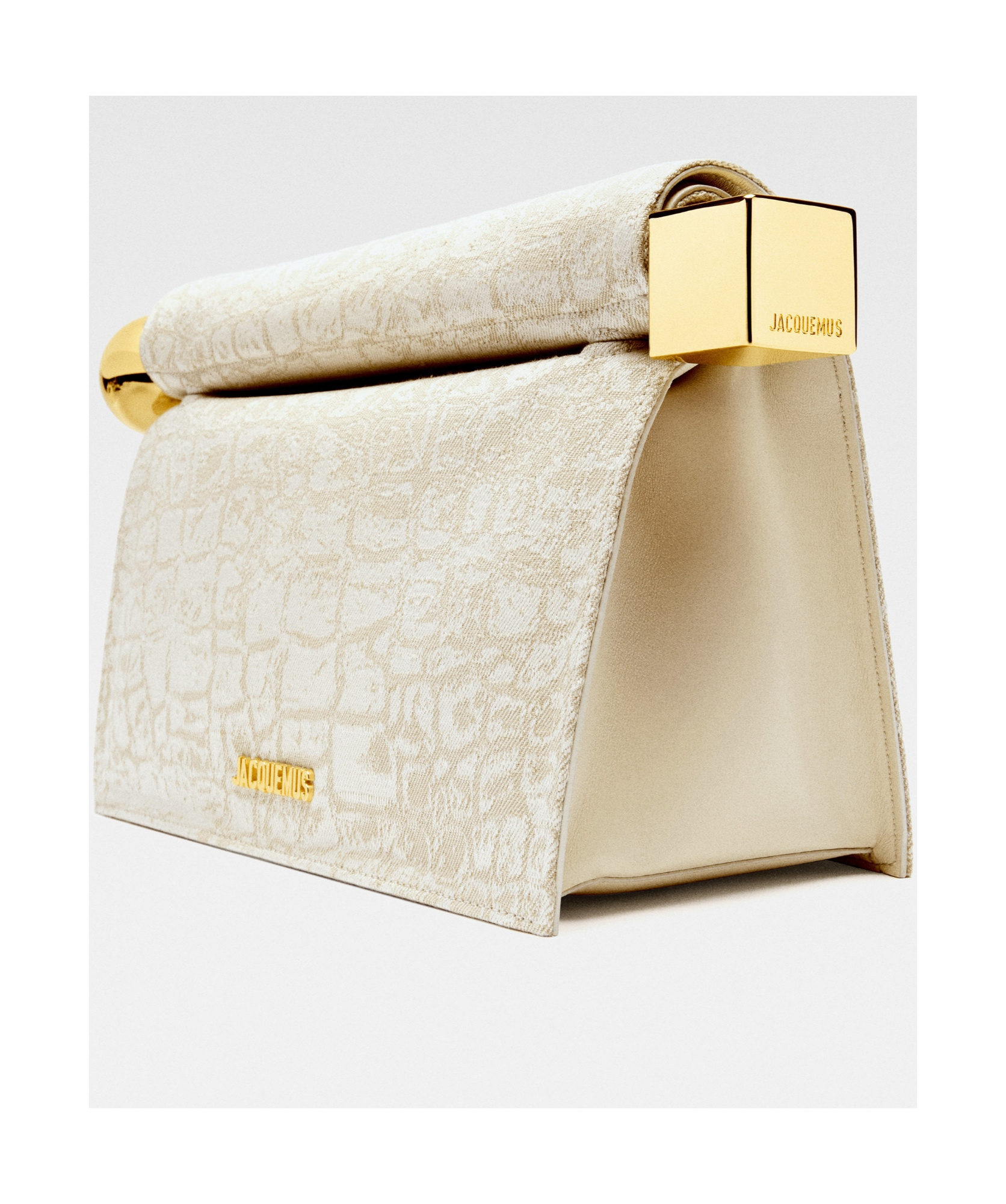 Jacquemus Logo Clutch In Nude