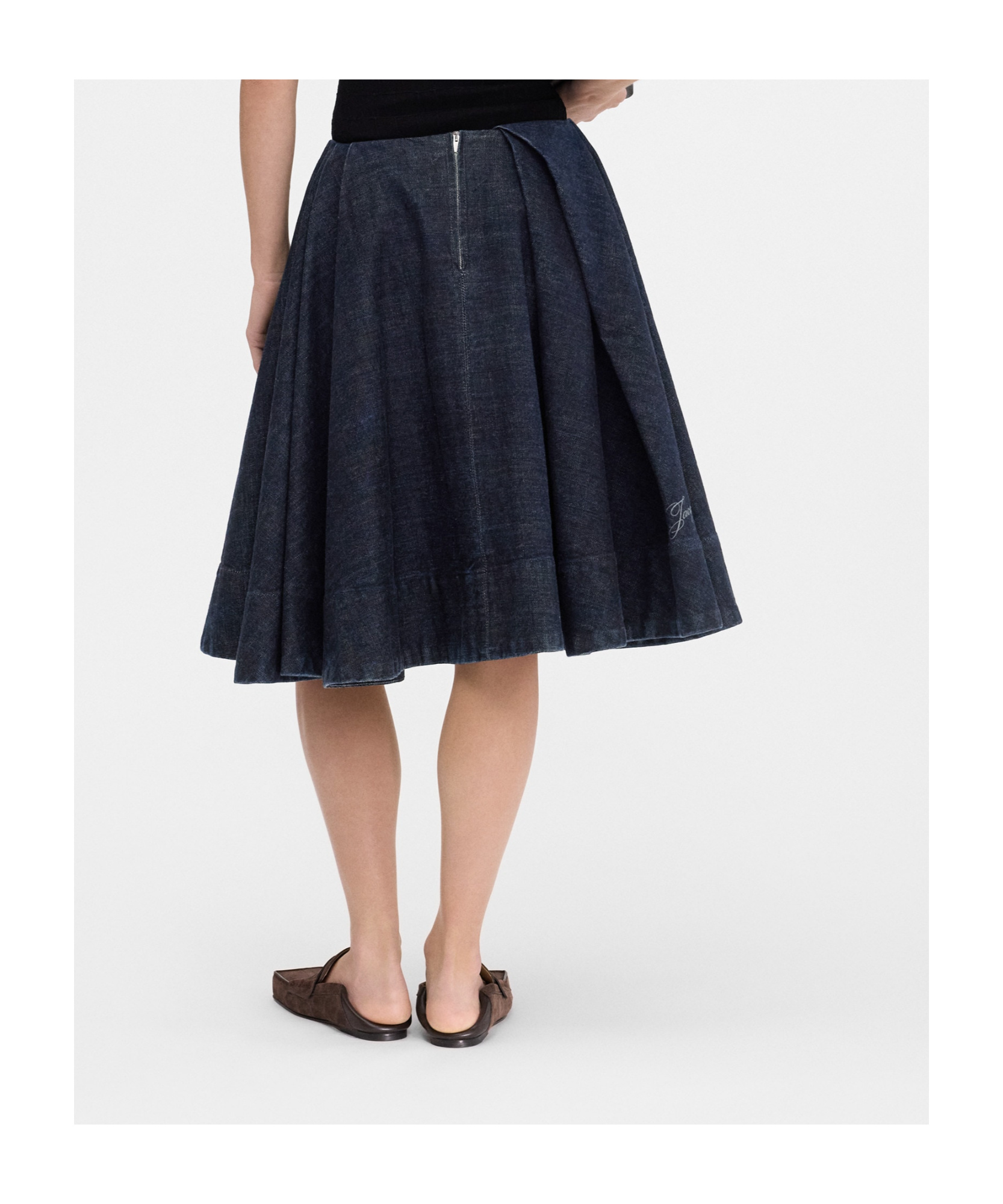 Shop Jacquemus The Salon De-nîmes Denim Skirt In Black