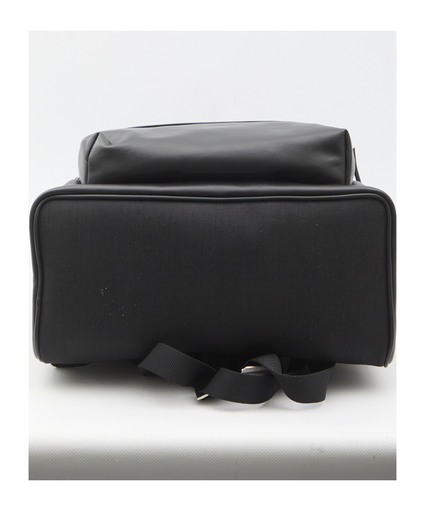Saint Laurent Zippered Backpack In Black