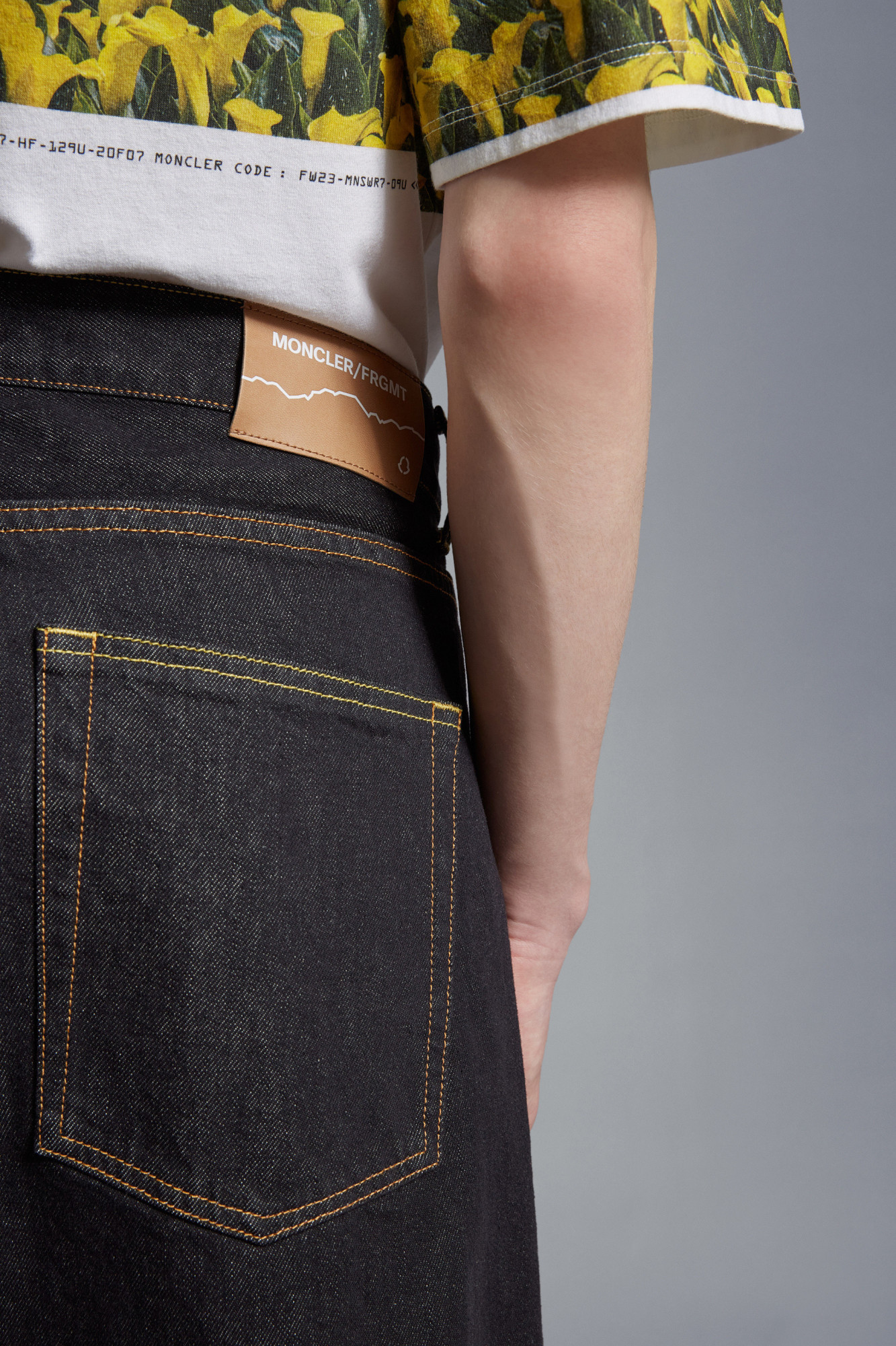 Moncler Genius Loose Fit Jeans In Black