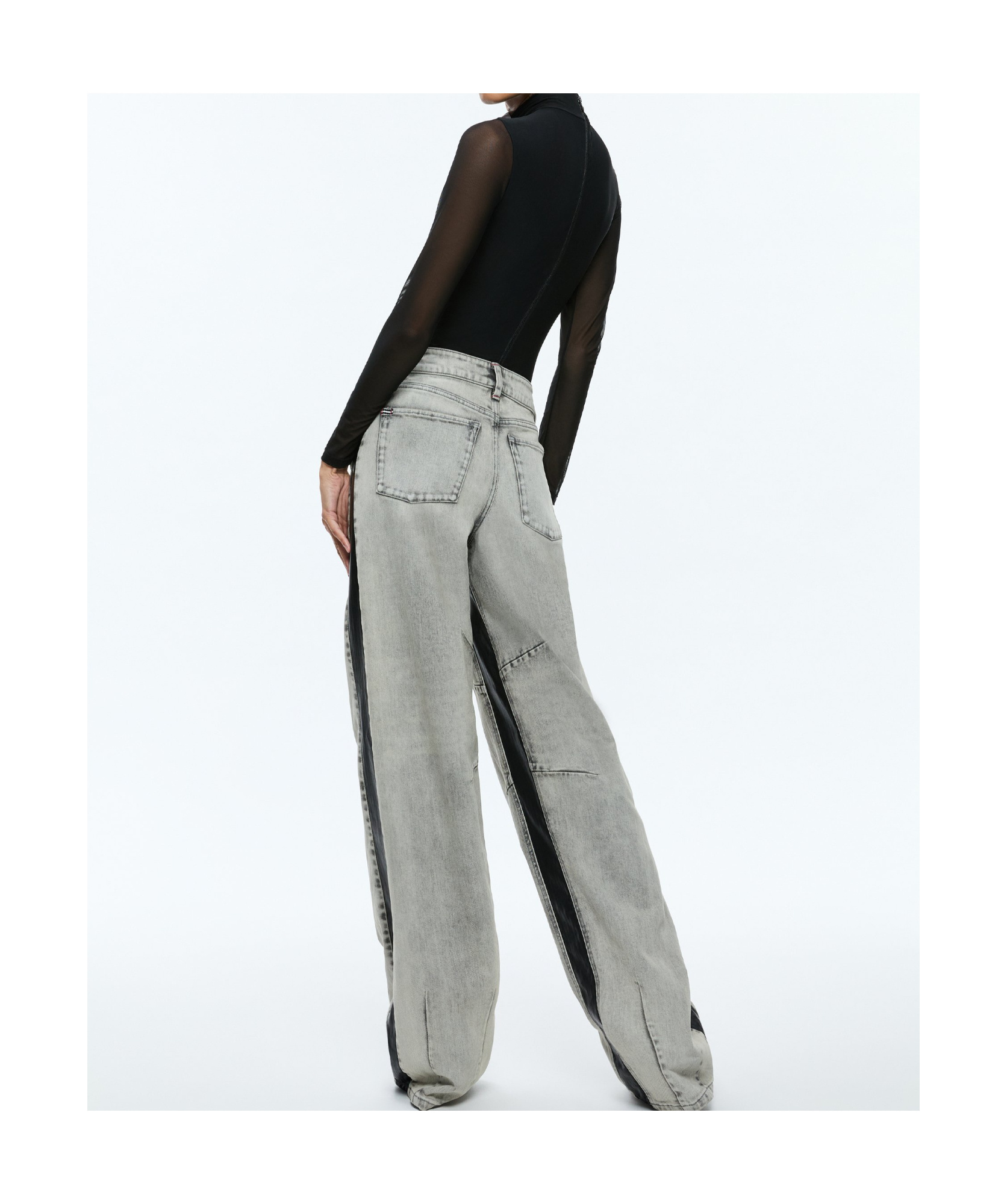 Alice And Olivia Parker Wide-leg Jeans In Smoky Gray