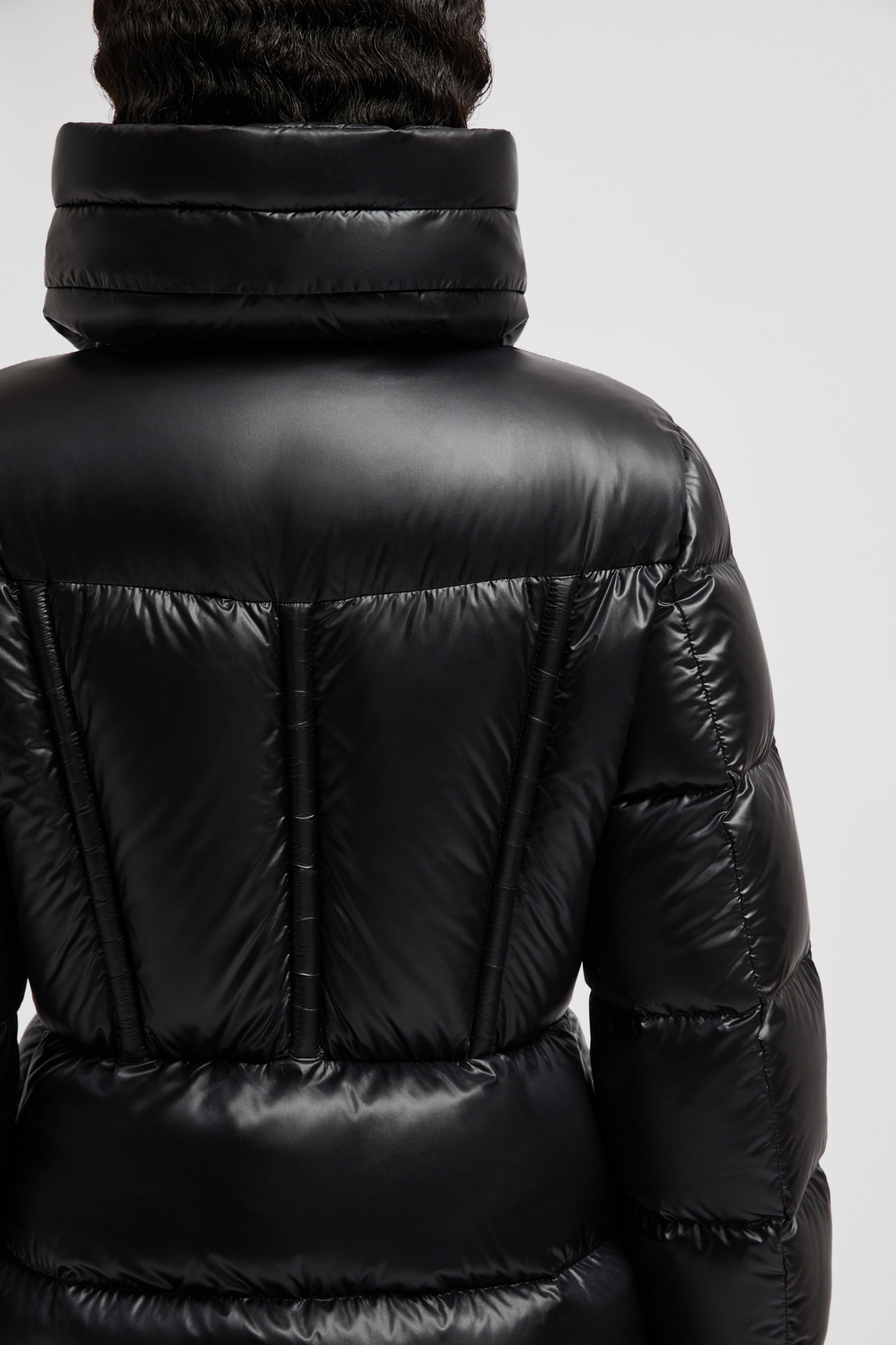 Moncler Down-filled Douro Puffer Jacket In Black