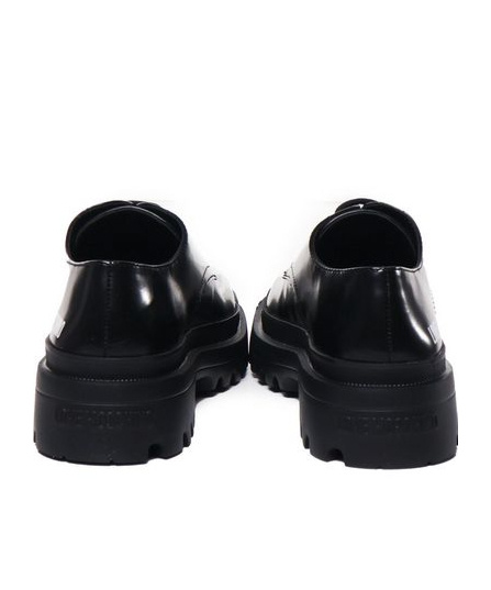 Moschino Logo-print Oxfords In Black