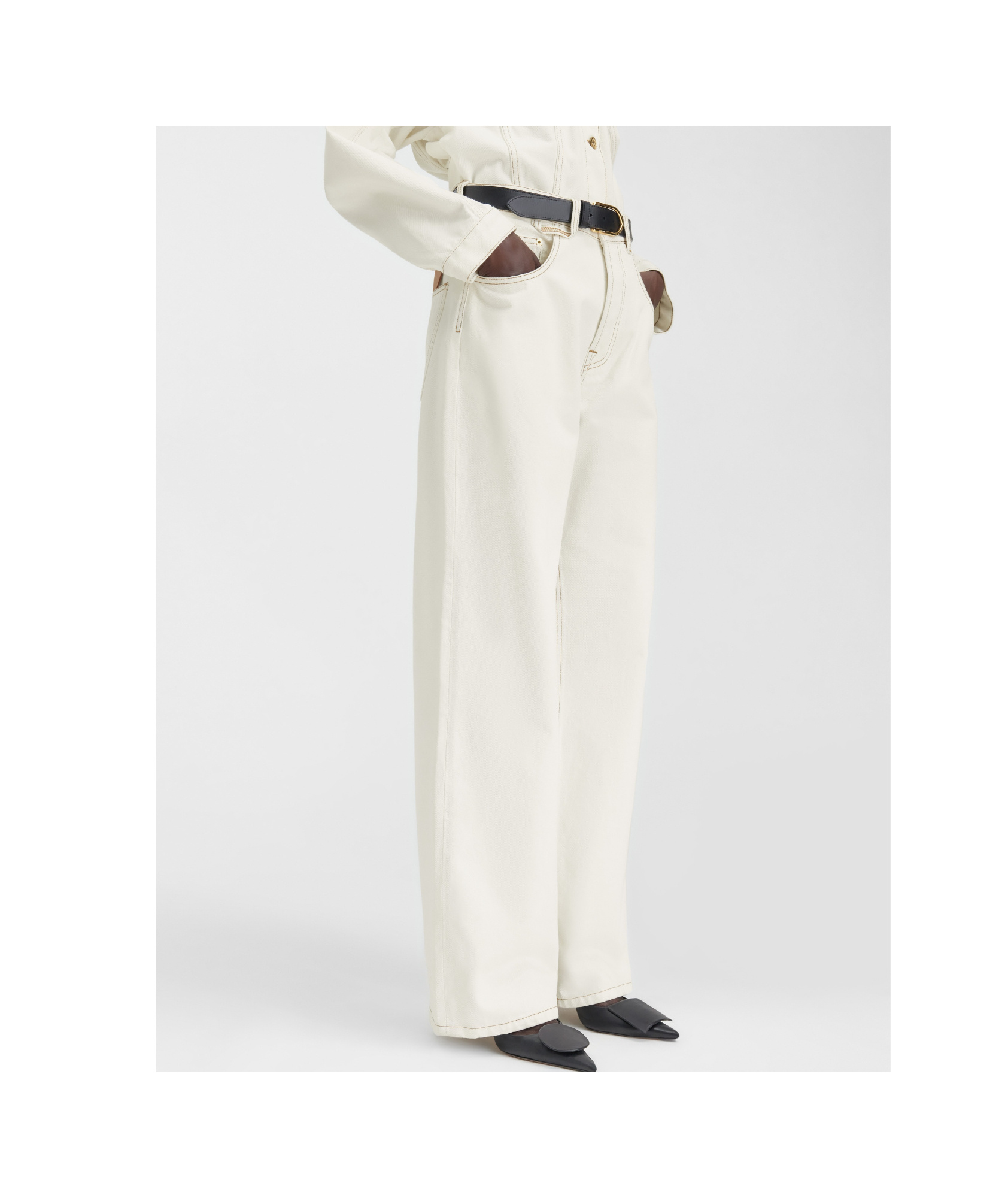 Jacquemus Belt-loop Jeans In White