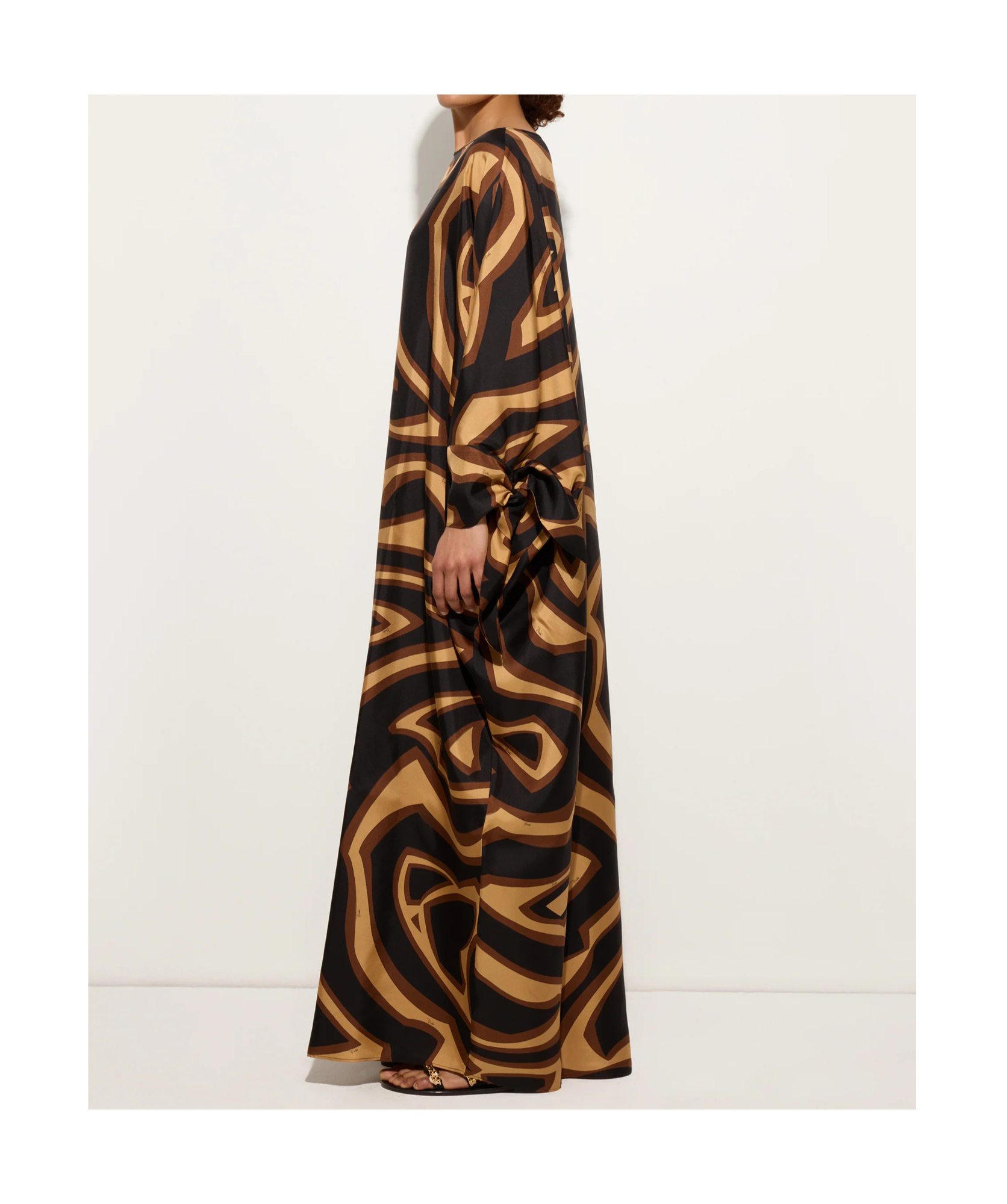 Pucci Labirinto Silk Satin Kaftan In Brown