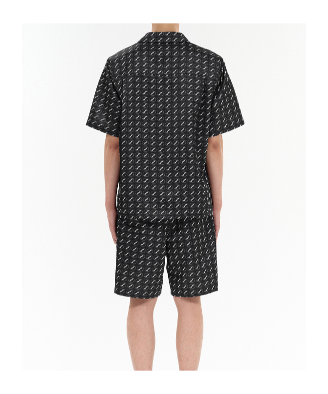 We11 Done Short-sleeved Shirt In Green
