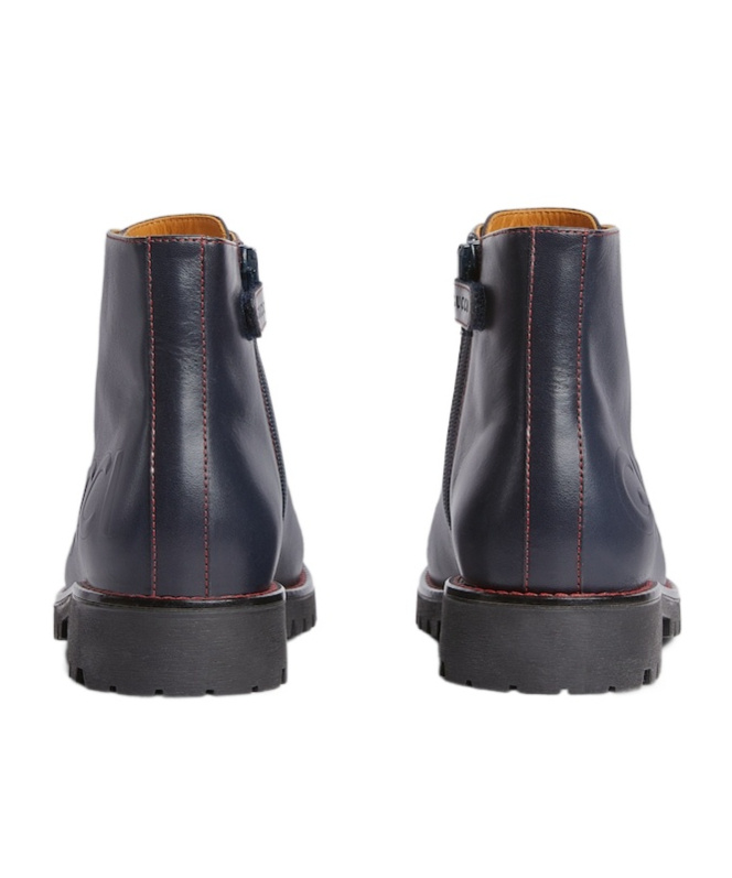 Gucci Laced Boots In Black