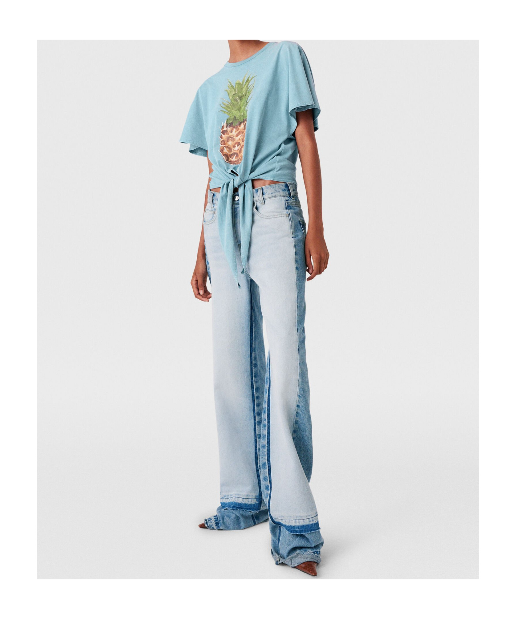 Stella Mccartney Pineapple Neck T-shirt In Blue