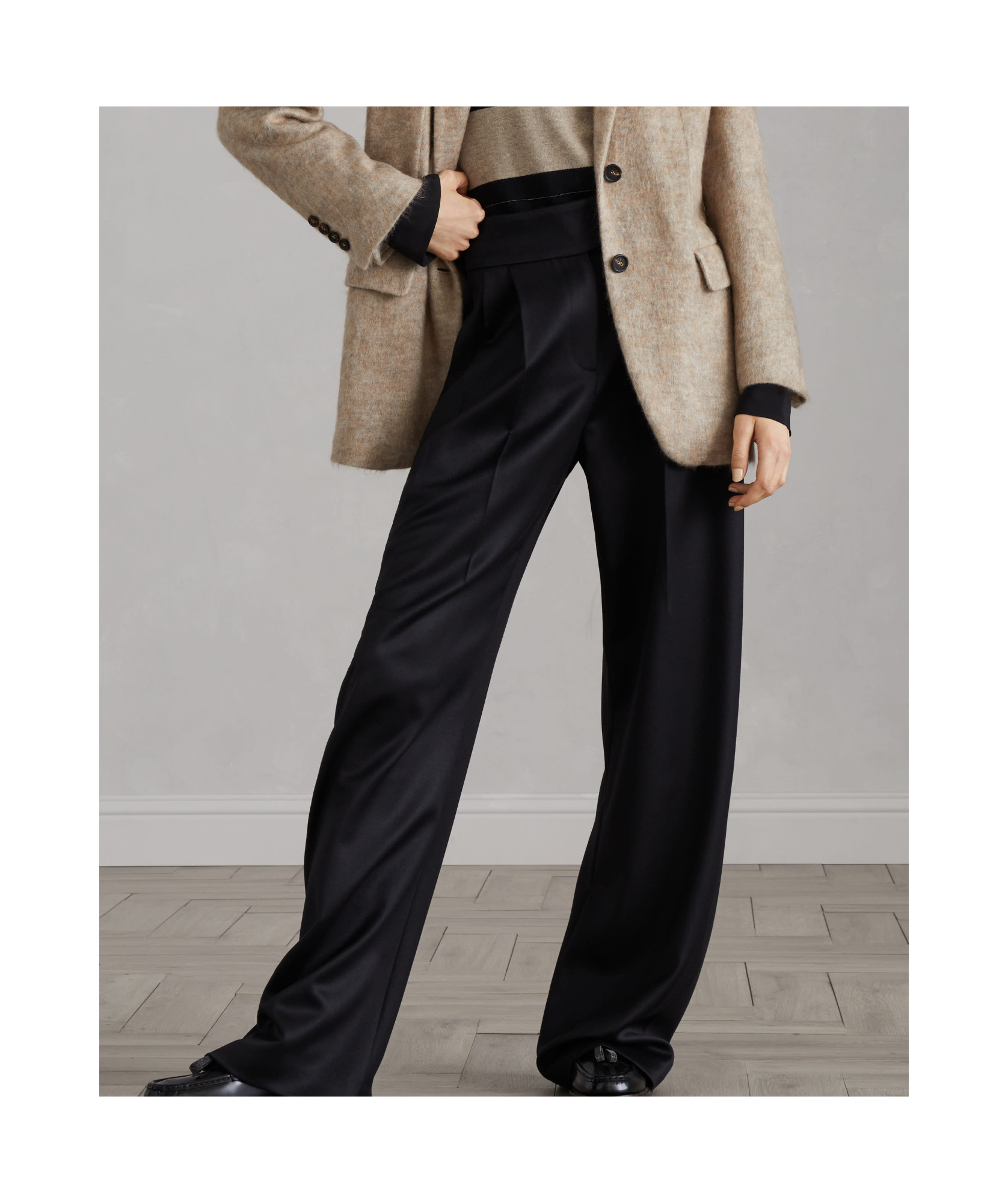 Brunello Cucinelli Side-buckle Virgin Wool Trousers In Black