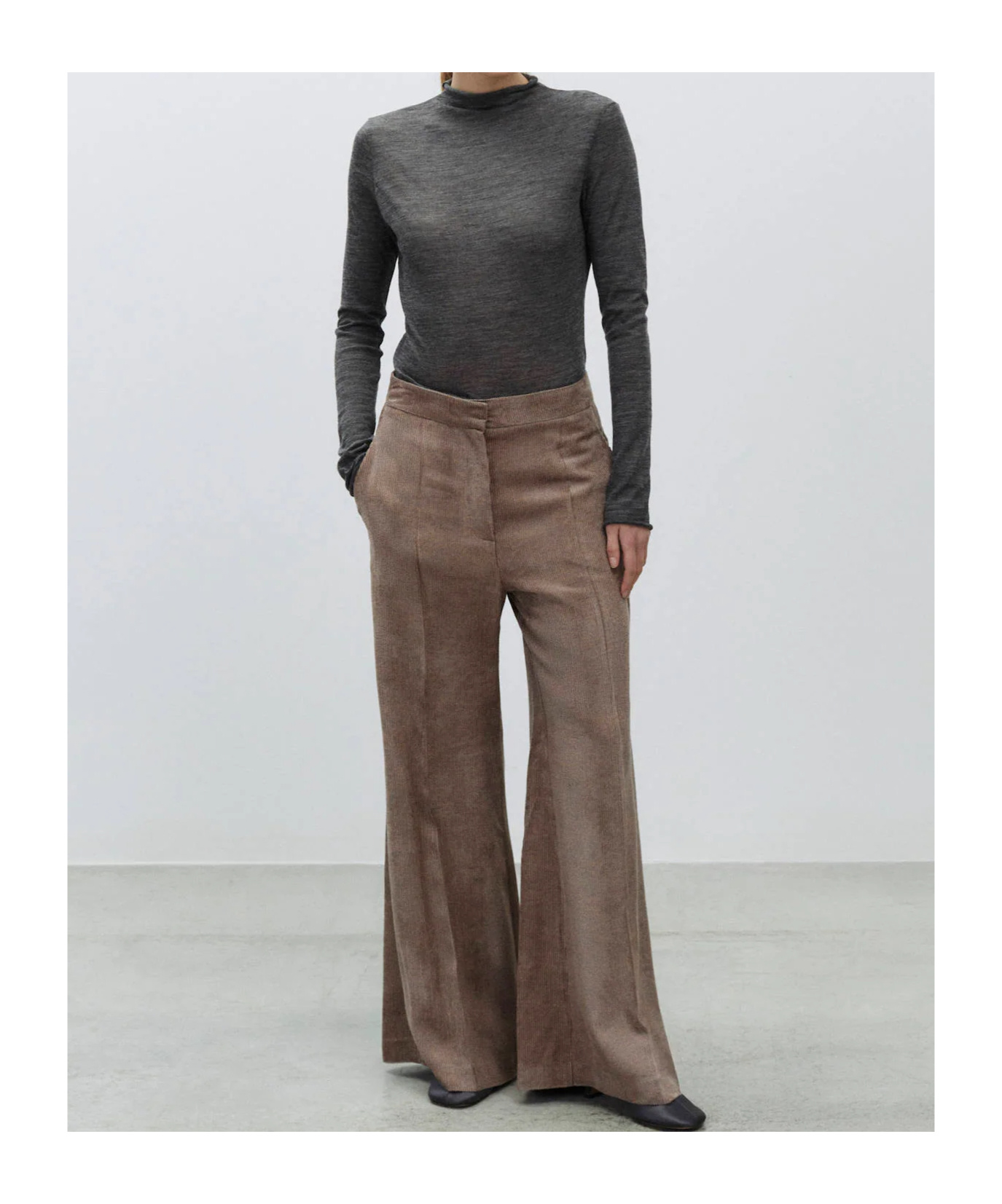 Alysi Flared Casual Pants In Brown