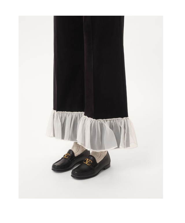 Valentino Logo Loafers In Black