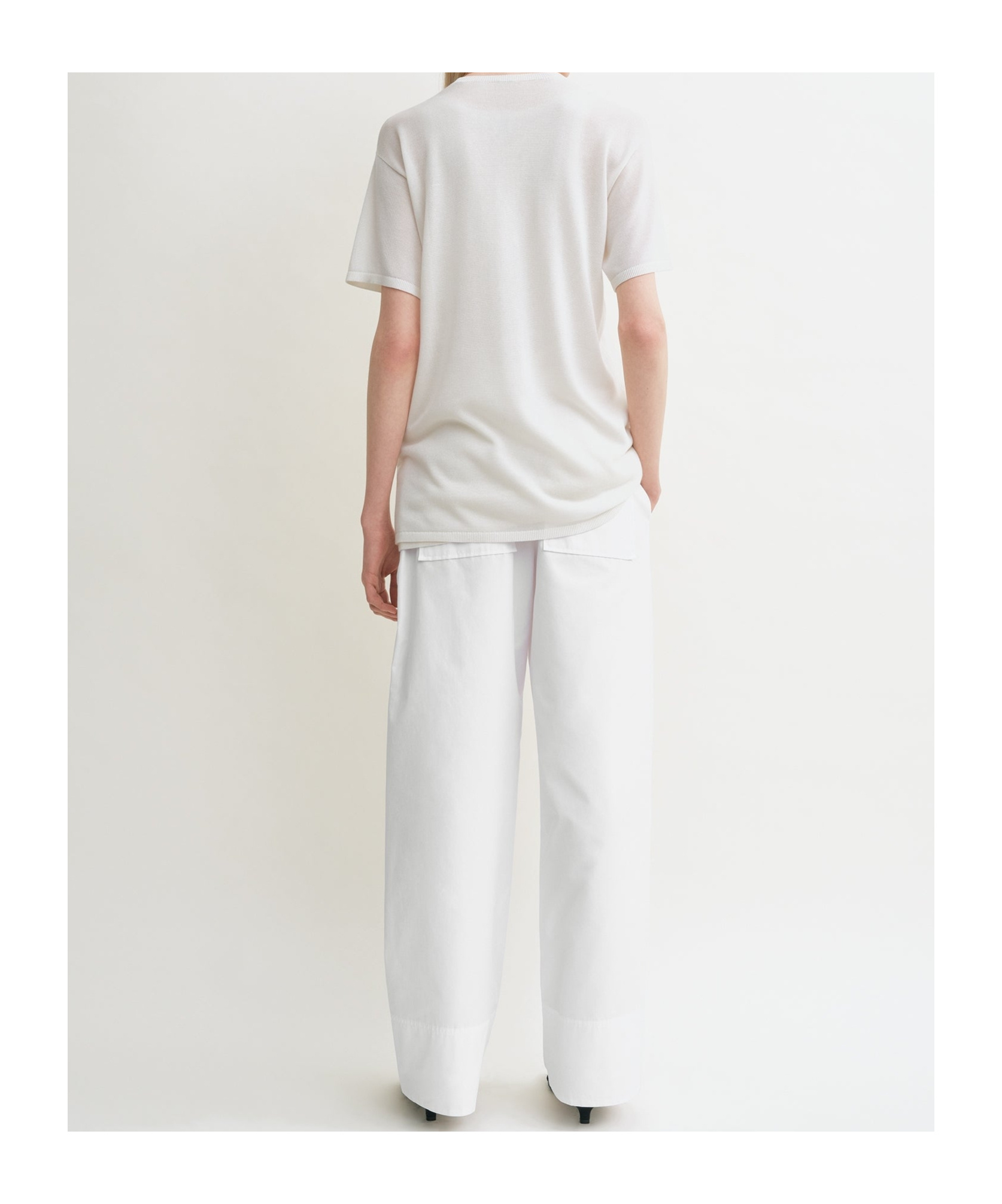 Totême Toteme Monogram-embroidered Curved T-shirt Women