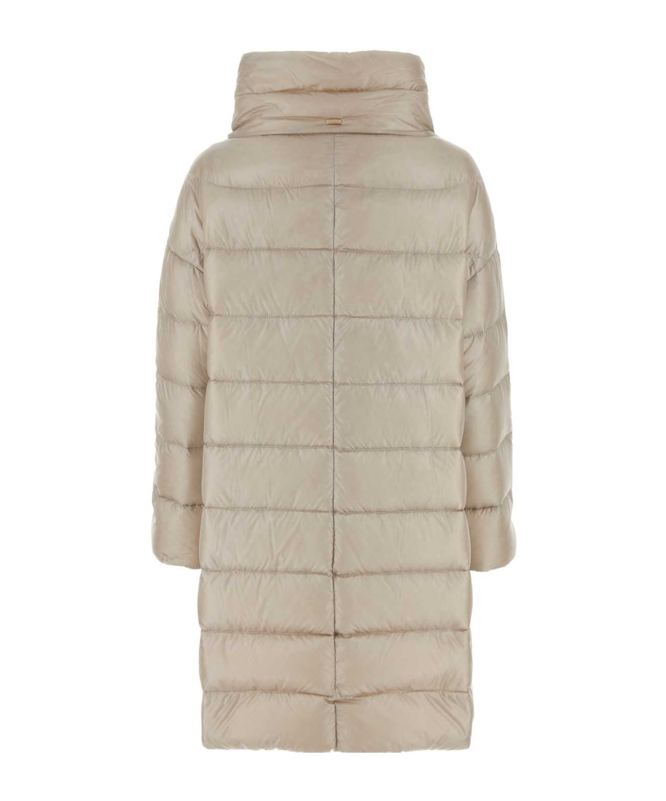 Herno Jackets In Nude