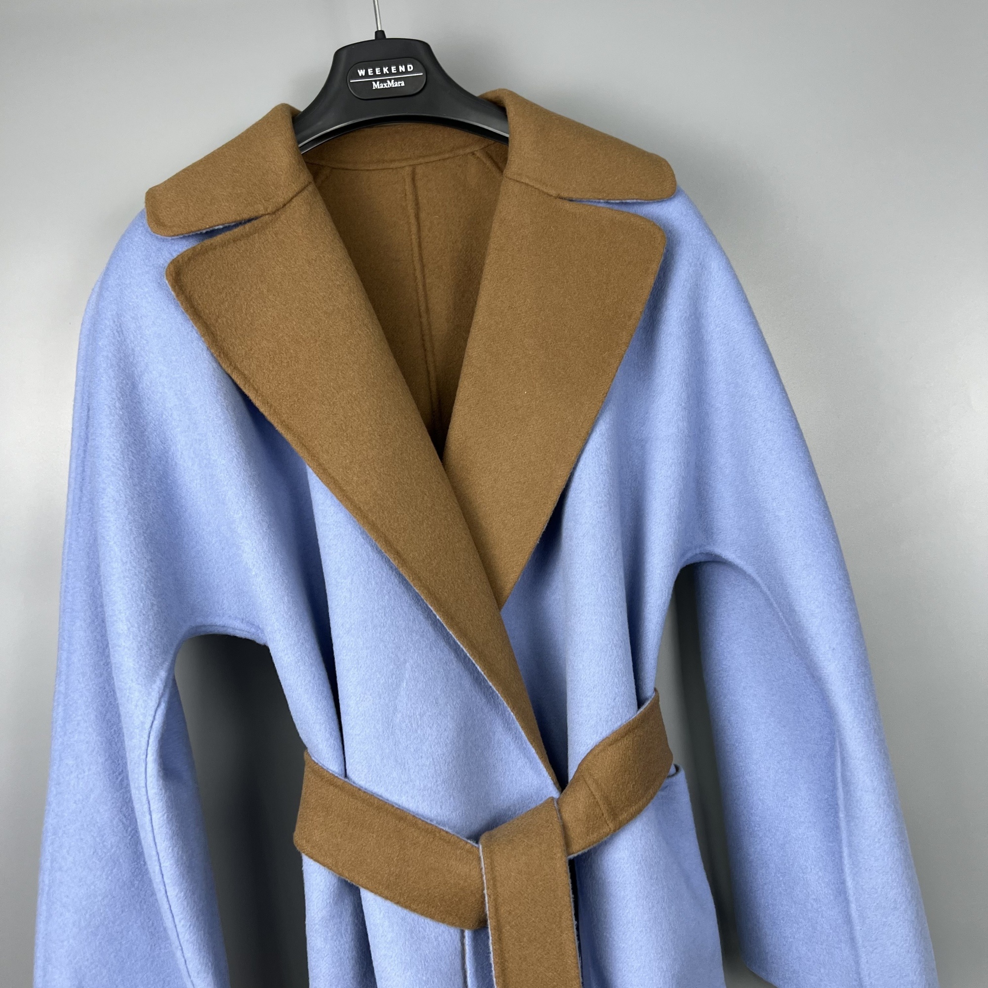 Weekend Max Mara Long-sleeved Coat In Blue