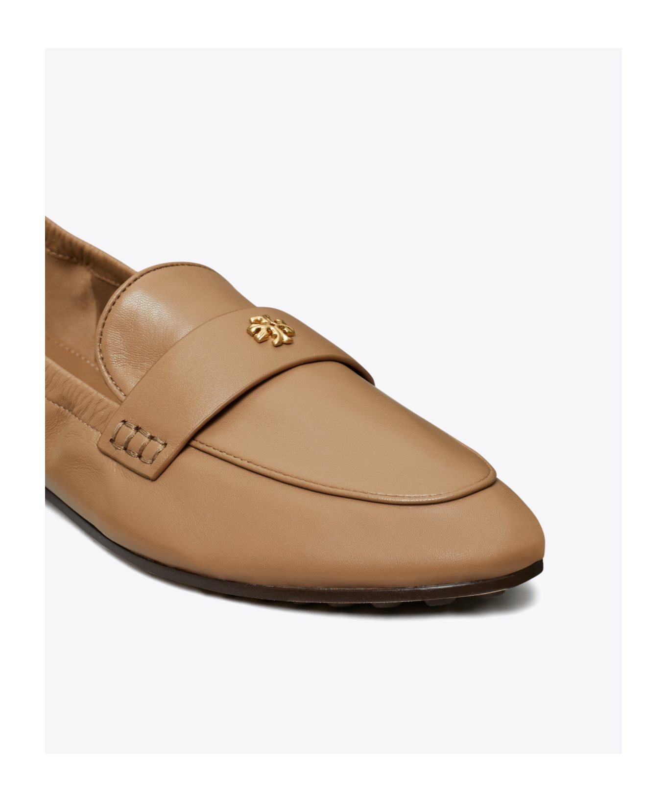 Tory Burch Round Toe Loafers In Khaki