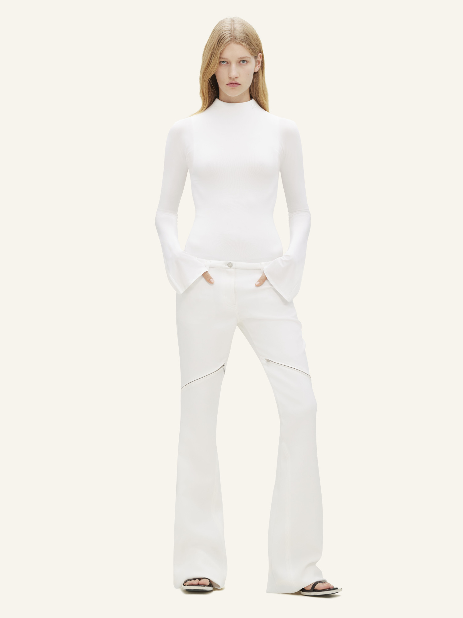 Courrèges Ellipse Zipped Twill Trousers In White