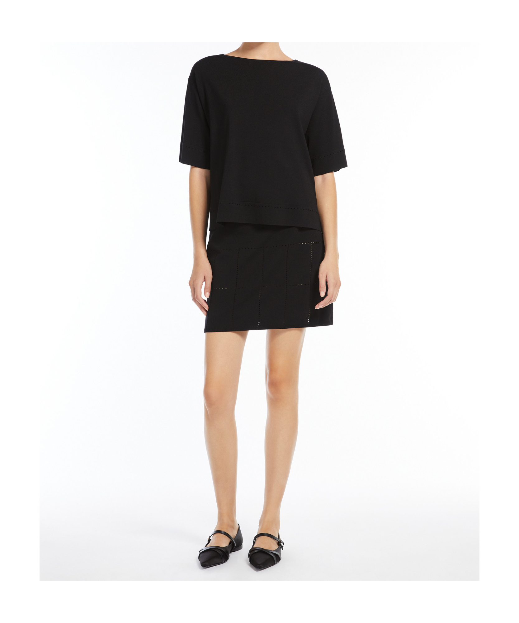 Shop Max Mara Viscose Crêpe Short Skirt In Black