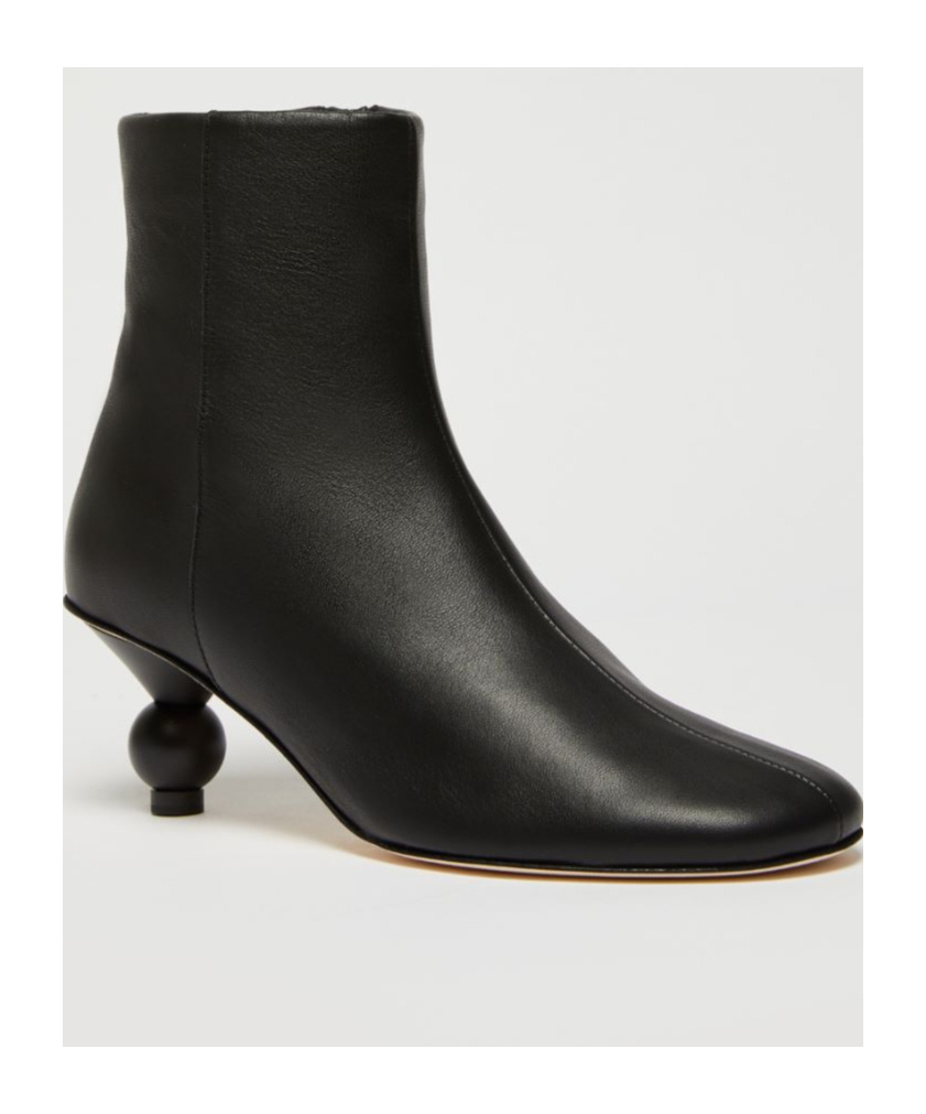 Weekend Max Mara Round-head Short Boots In Black