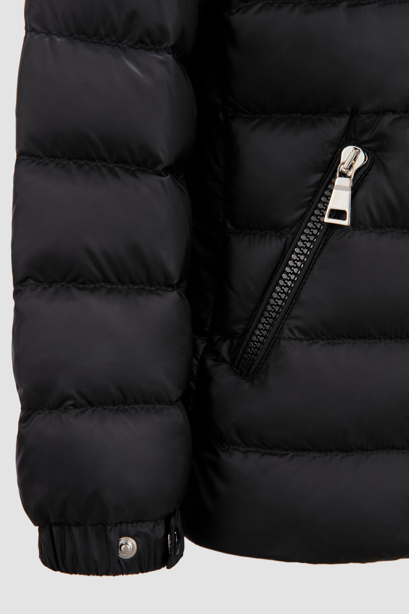 Moncler Gles Jacket In Black