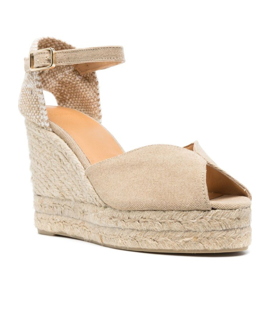 Castaã±er Bianca Raffia Wedge Espadrilles In Neutral