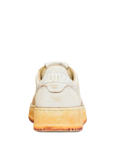 Autry Super Vintage Sneakers In White