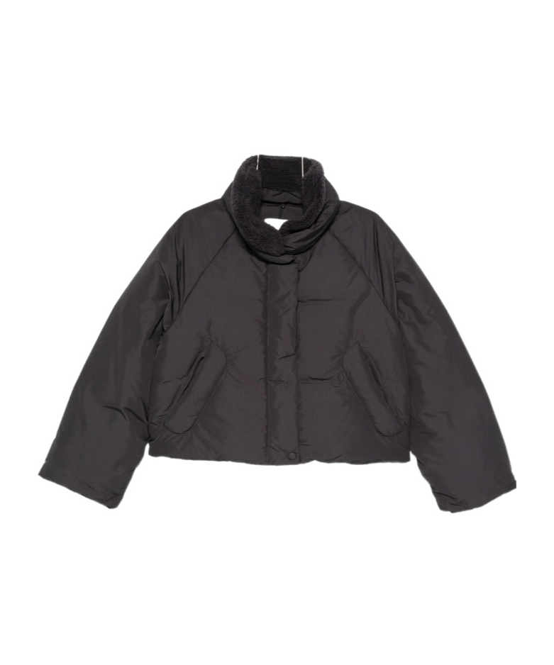 Low Classic High-neck Puffer Jacket In Black
