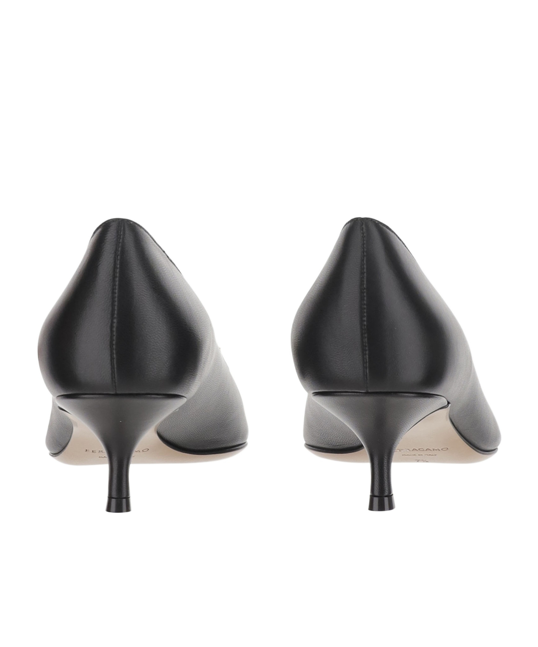 Ferragamo 40mm Gancini Pointed-toe Pumps In Black