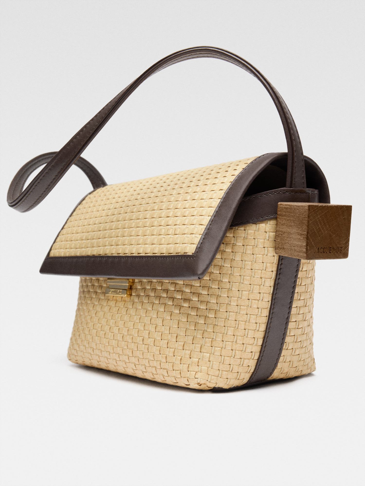 Jacquemus Shoulder Bag With Flap In Nude