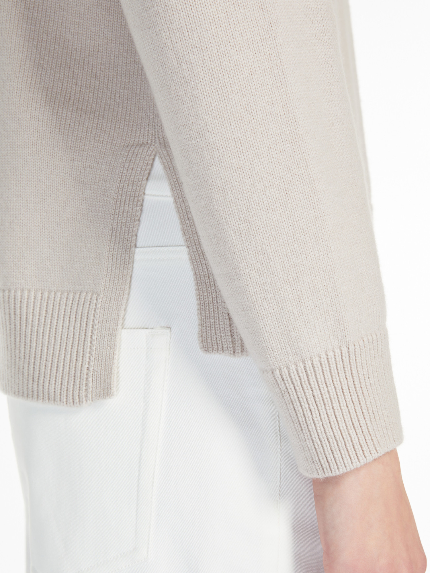Max Mara Wool And Cashmere Turtlenecks In White