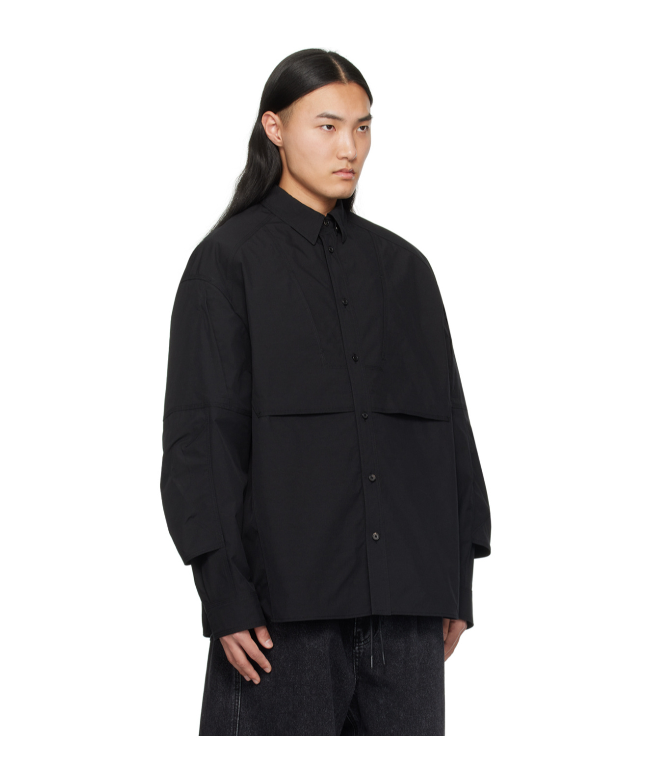 Juunj Sleeve-pocket Classic-collar Shirt In Black