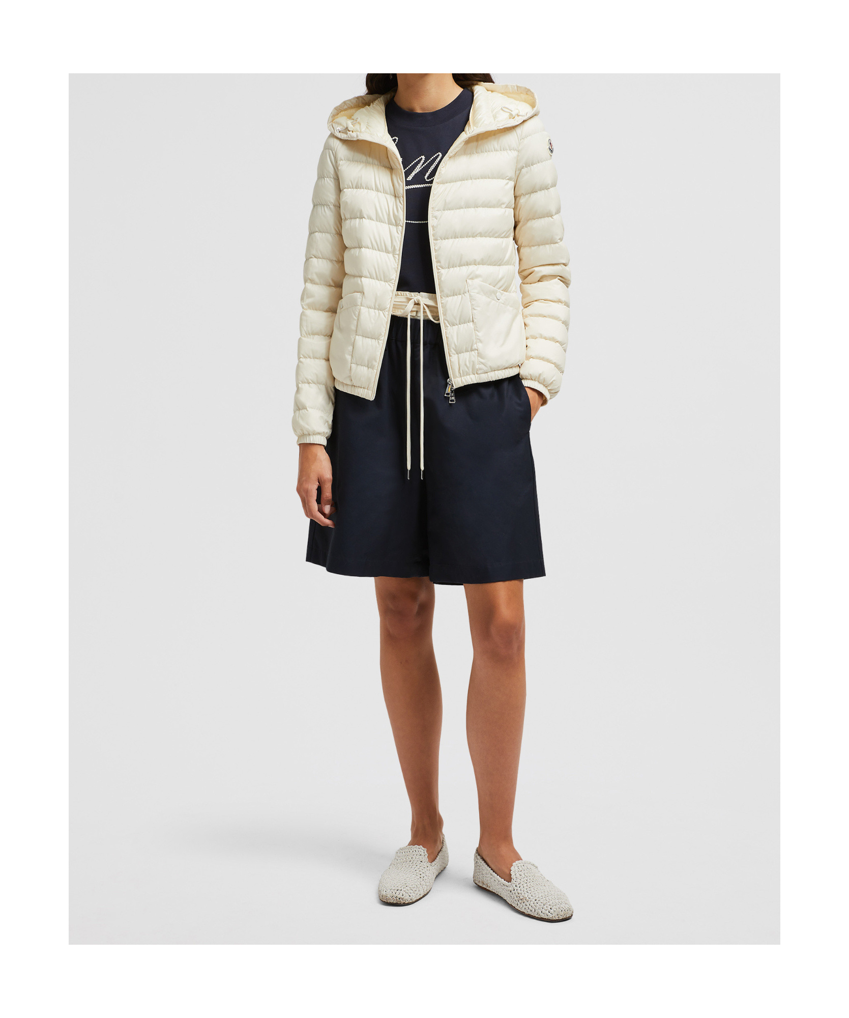 Moncler Hede Hooded Short Down Jacket White In White