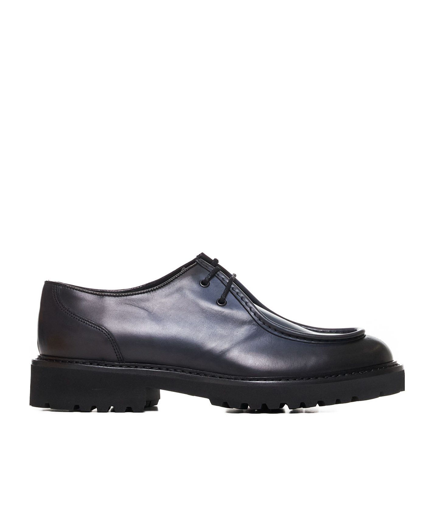 Doucal's Lacing Casual Shoes In Black
