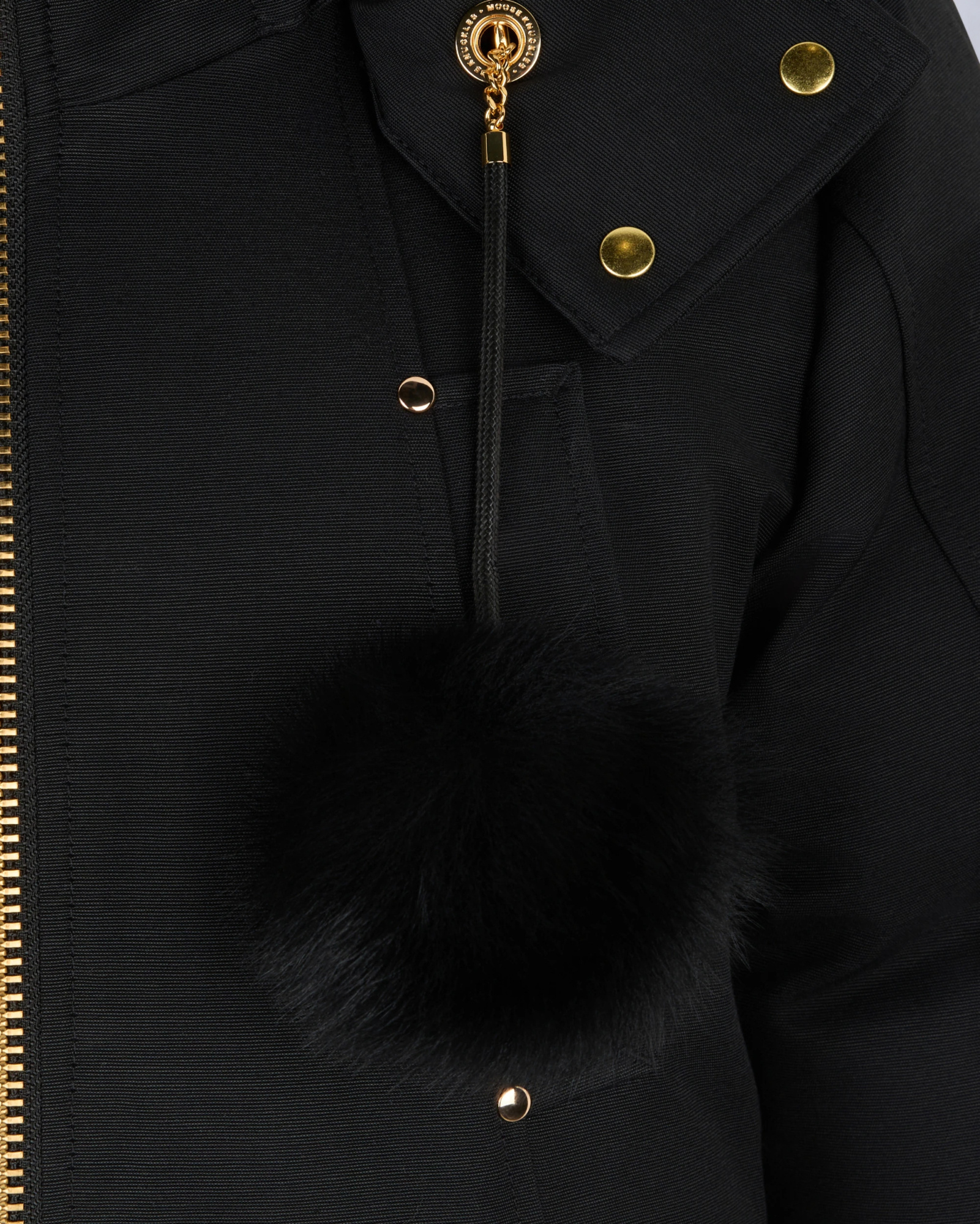 Moose Knuckles Sainte Flavie Down Jacket In Black