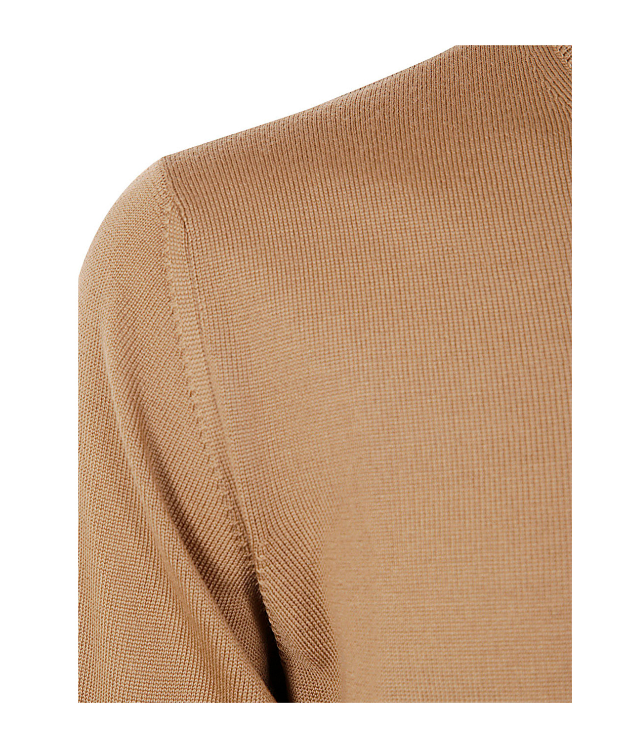 Nuur Round Neck Pullover In Nude