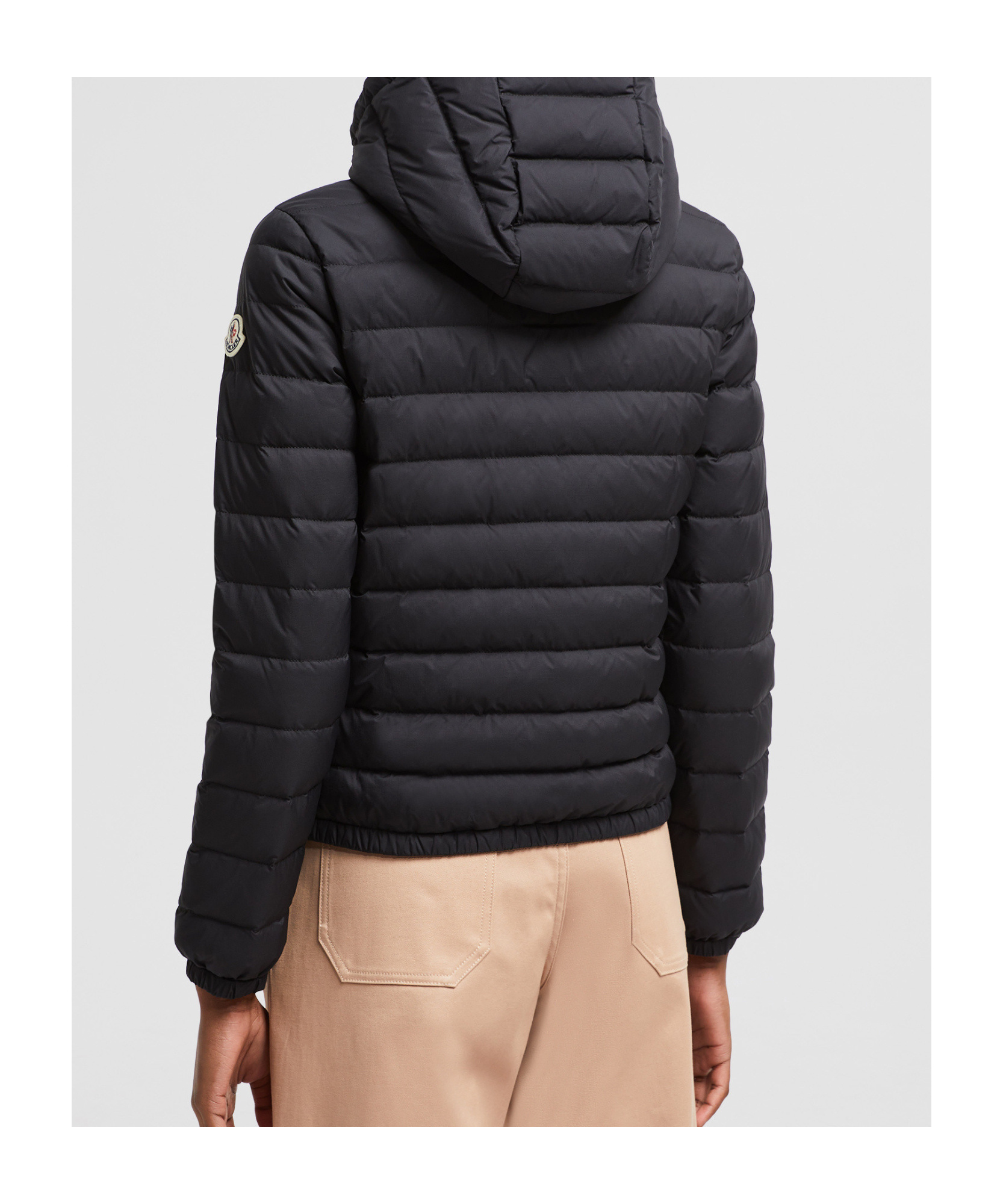 Moncler Hede Down Jacket In Black