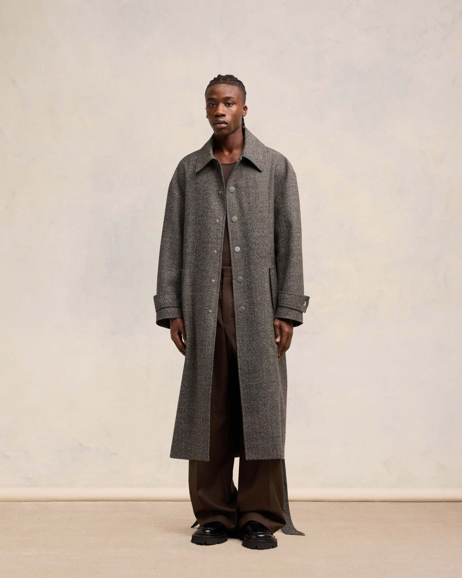 Ami Alexandre Mattiussi Wool-cotton Blended Large-profile Belted Coat In Black