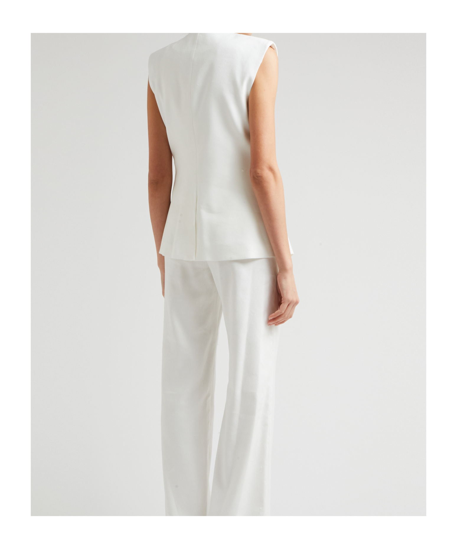 Veronica Beard Tamara Vest In White