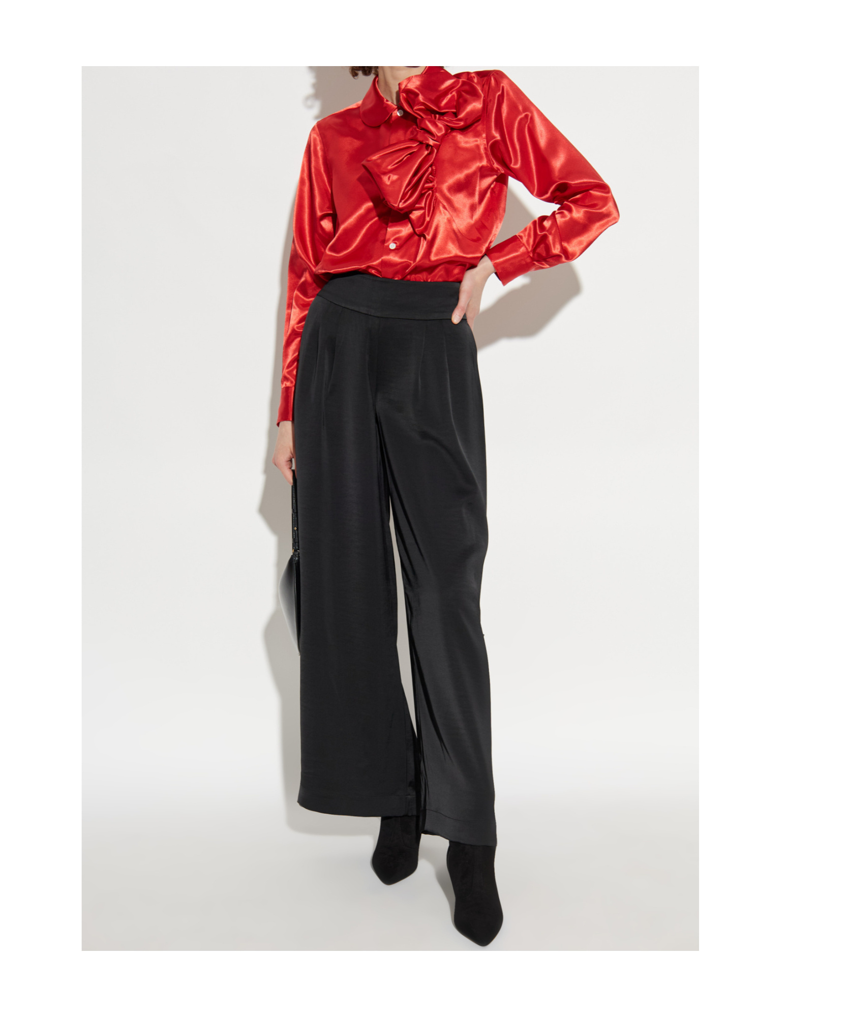 Comme Des Garçons Bow-embellished Blouse In Red