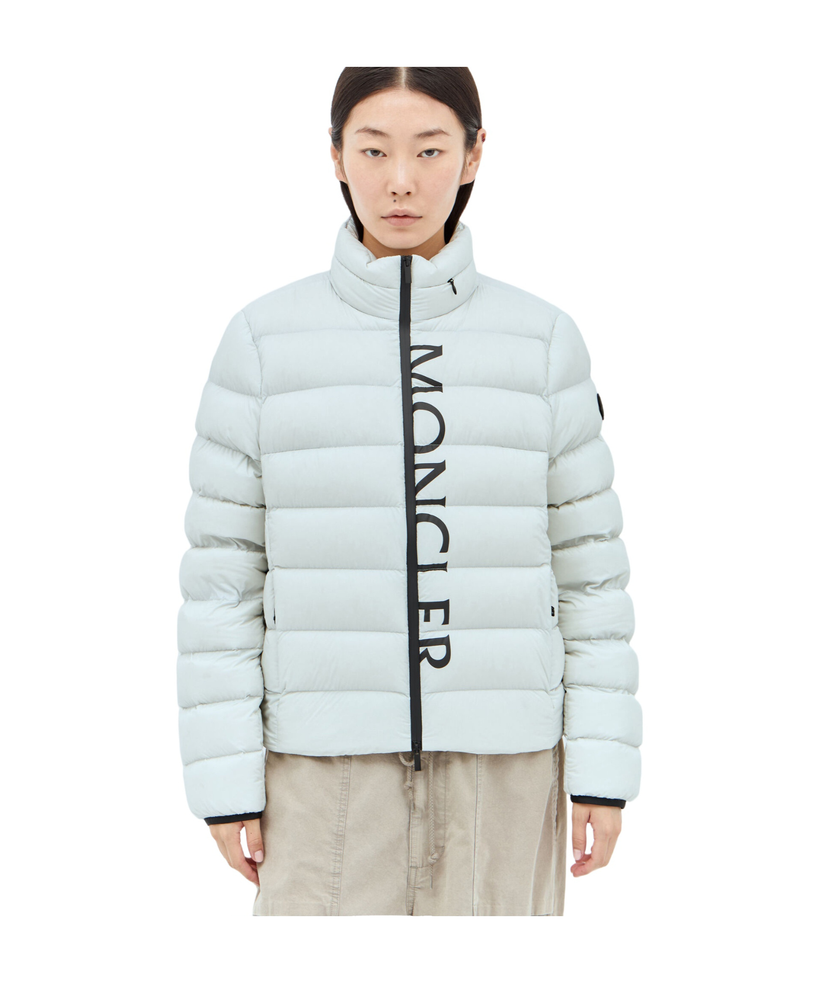 Moncler Cerces Short Down Jacket In Gray