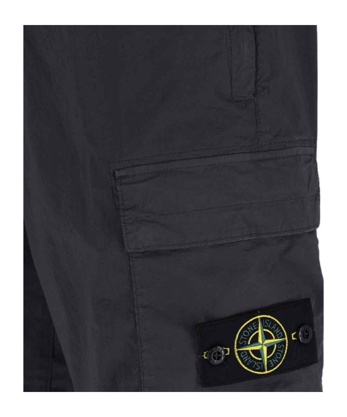 Stone Island Compass-badge Shorts In Black