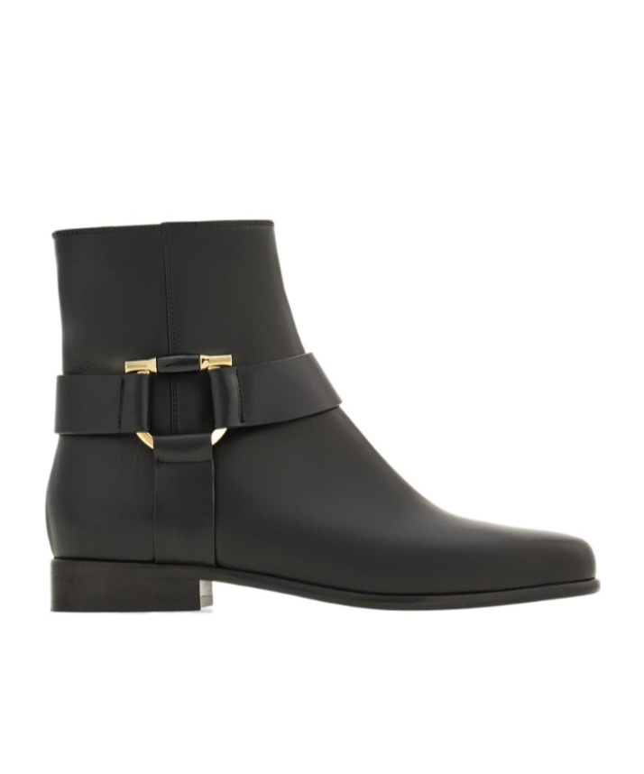 Ferragamo Gancini Ornament Ankle Boot In Black