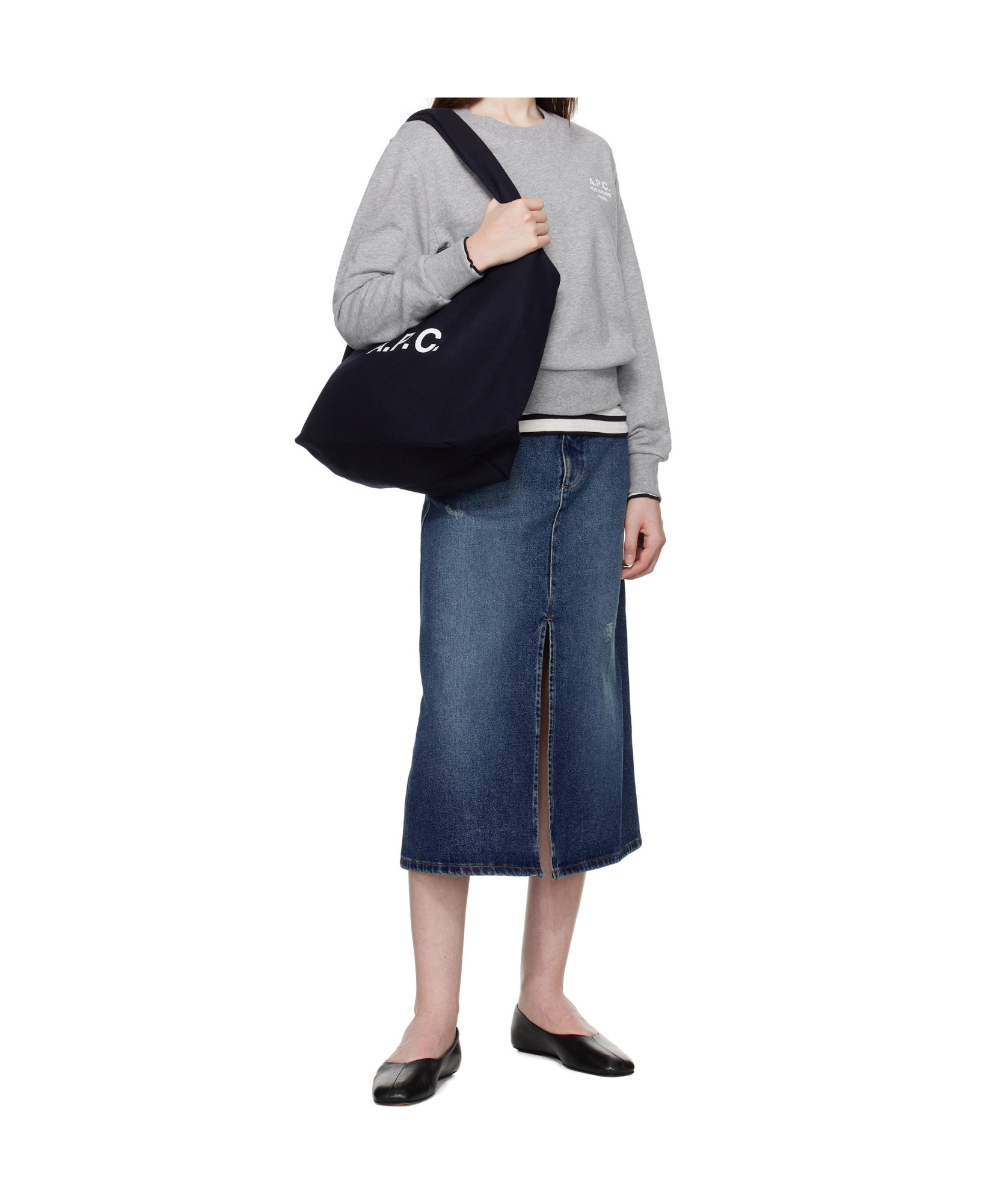 Apc Small Tote Bag Ninon In Black