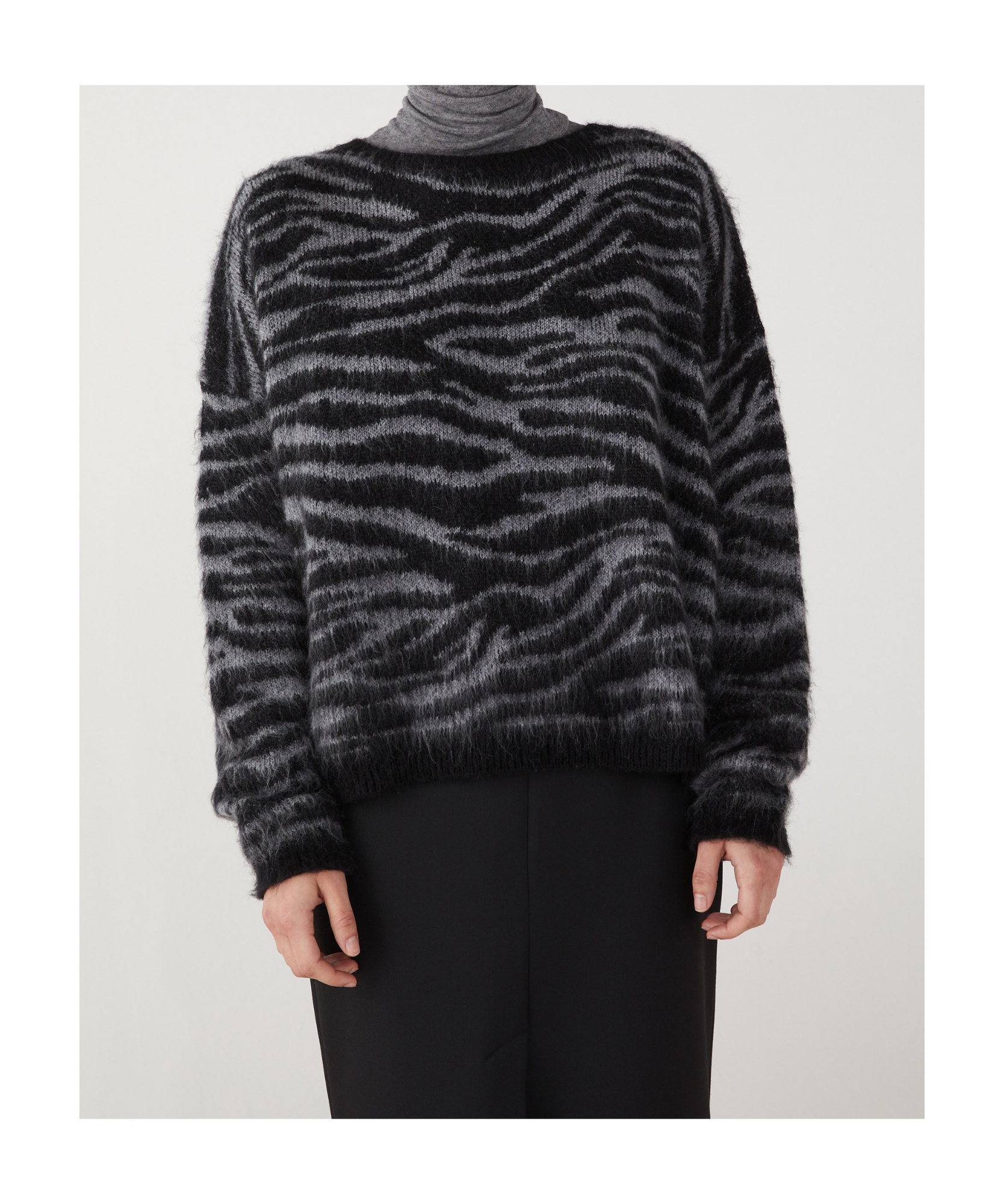 IBLUES LONG-SLEEVED SWEATER