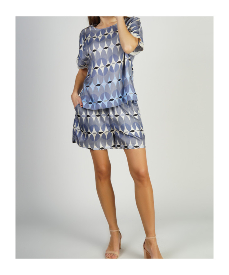 Lorena Antoniazzi Geometric-print Silk T-shirt In Gray