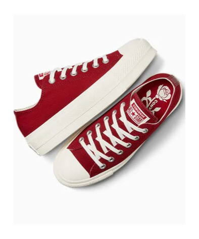 Shop Converse Chuck Taylor All Star Lift Platform Valentine's Day In White