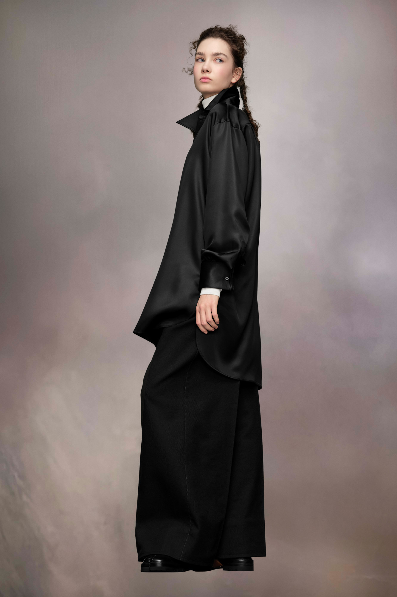 Maison Margiela Long Sleeved Buttoned Satin Shirt In Black