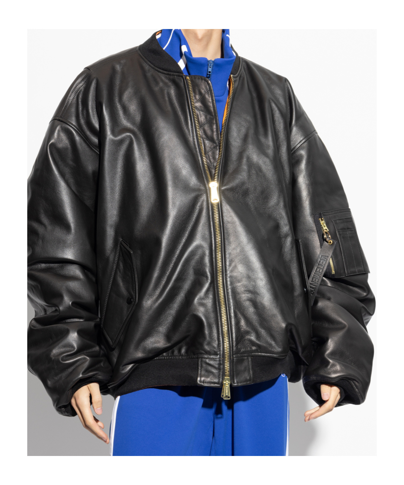 Vetements Long Sleeve Leather Jacket In Black