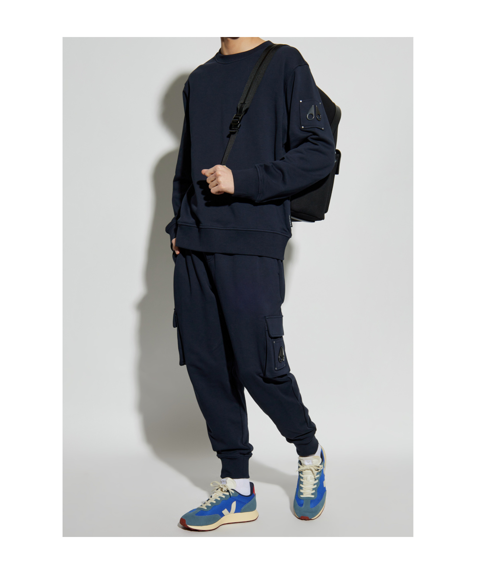 Moose Knuckles Long-sleeved Sweater In Black