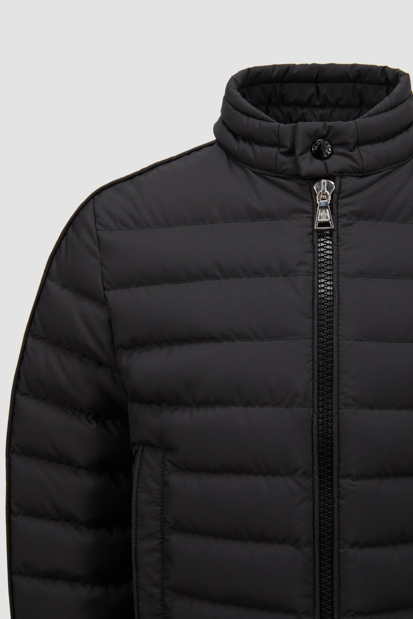 Moncler Jacobus Down Jacket In Black