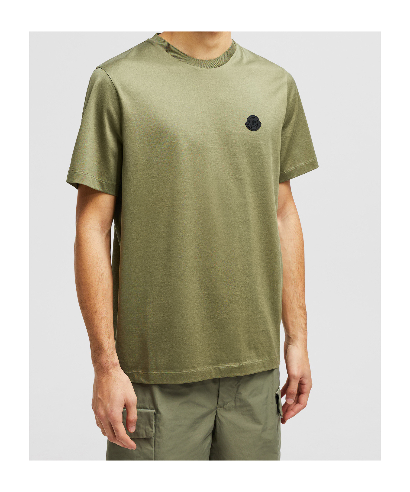 Moncler Vertical Back Logo Cotton T-shirt Green In Green